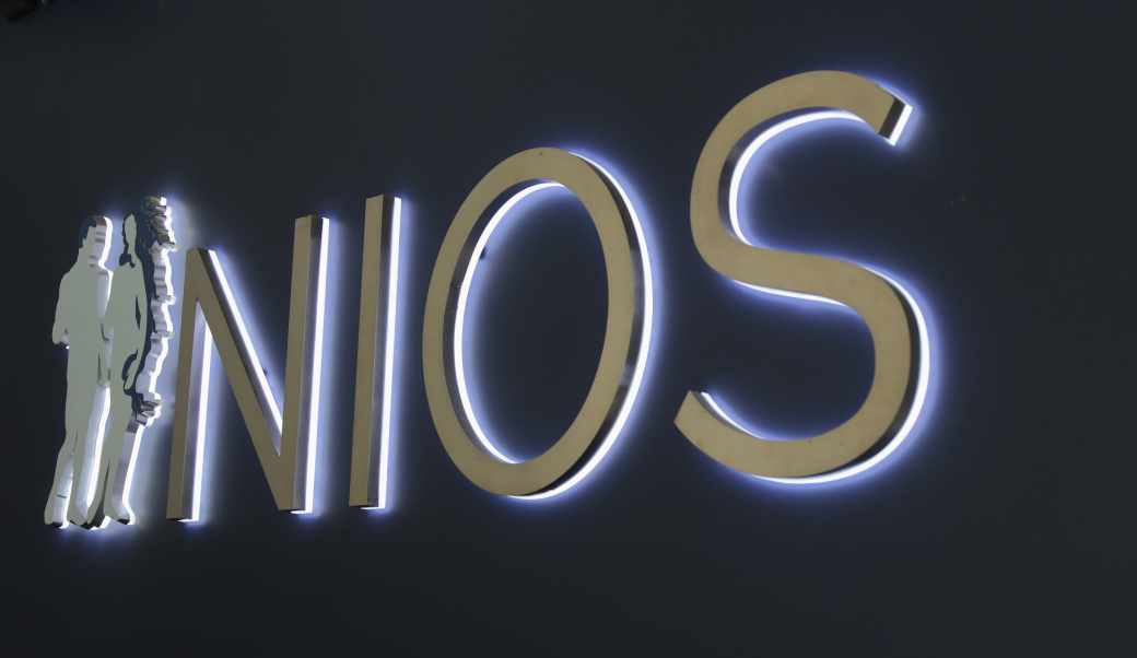 neon nioss